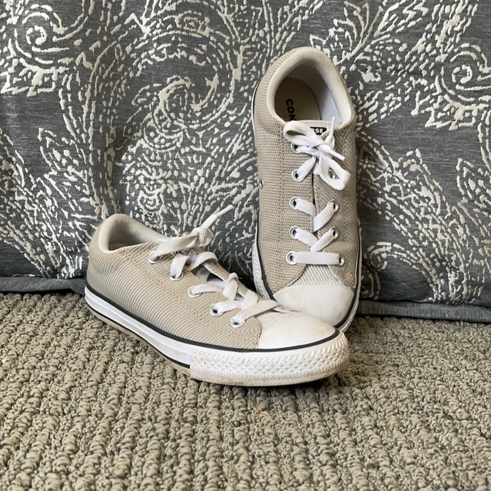 Tan size 3 kids Allstar Slip Low-top shoes